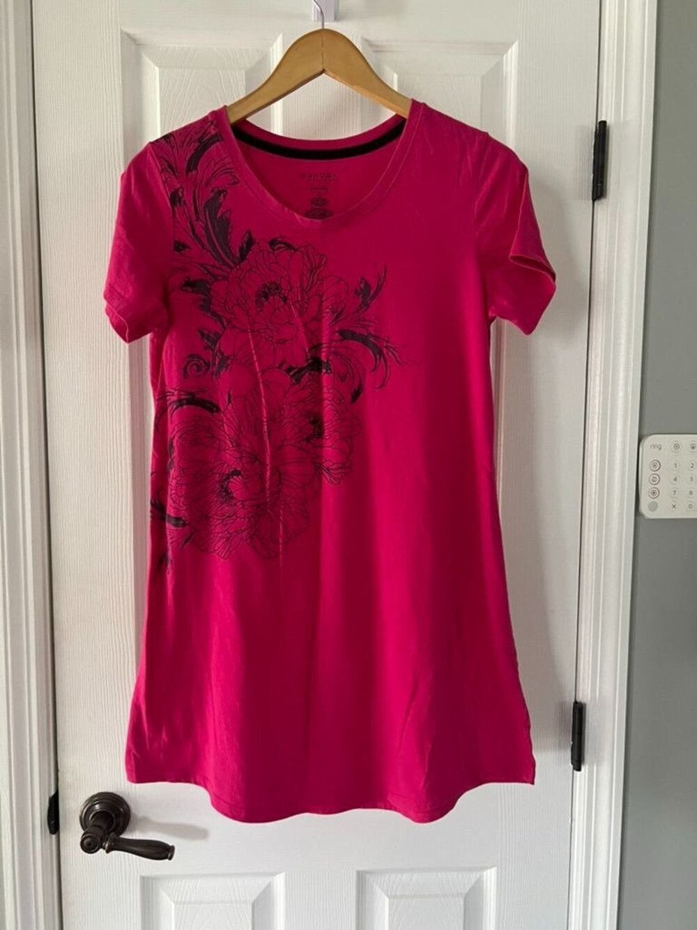 Sonoma Life Style Womens Small Hot Pink Floral Graphic Sleep Shirt Nightgown Top